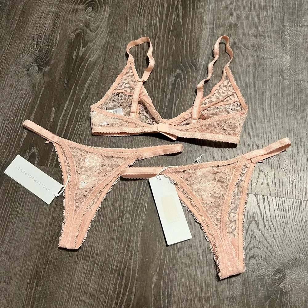 STELLA MCCARTNEY**Ruby Roaring**1 Soft Bra + 1 Thong Sm. SET**$289 - Picture 7 of 7
